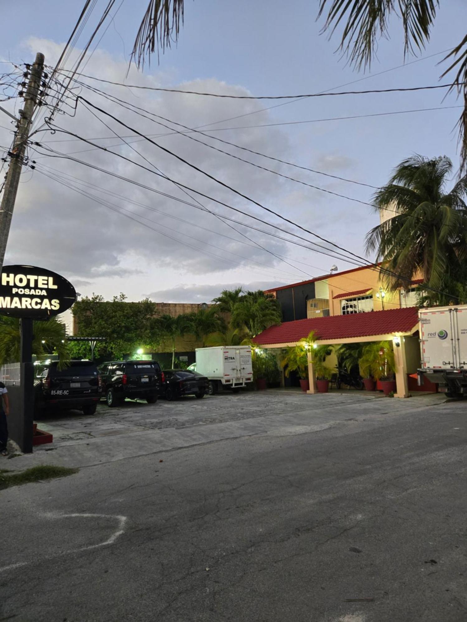 Hotel Posada Marcas Канкун Екстериор снимка